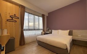 Lukang Holiday Hostel